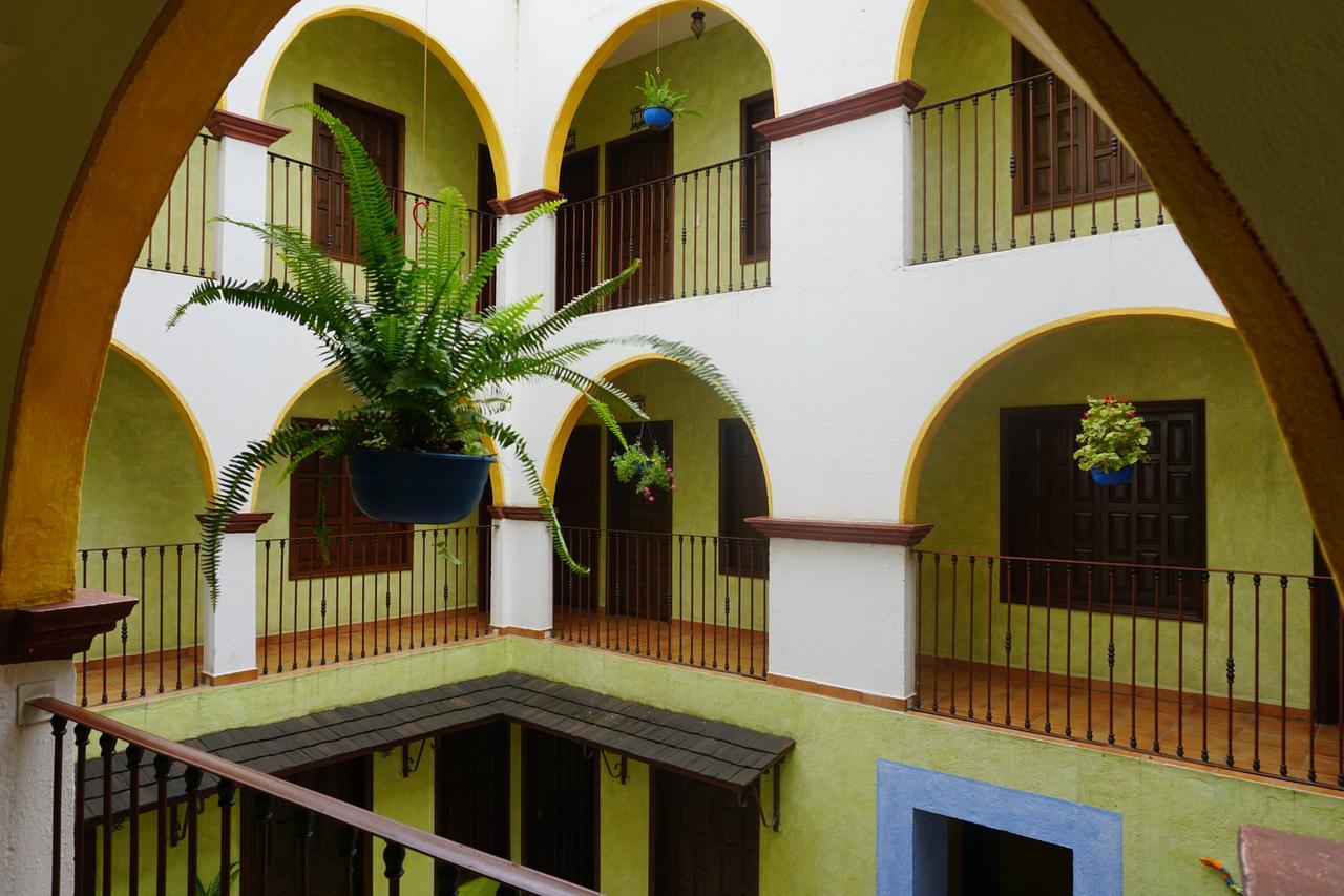 Los Angeles Hotel Jalpan Exterior photo